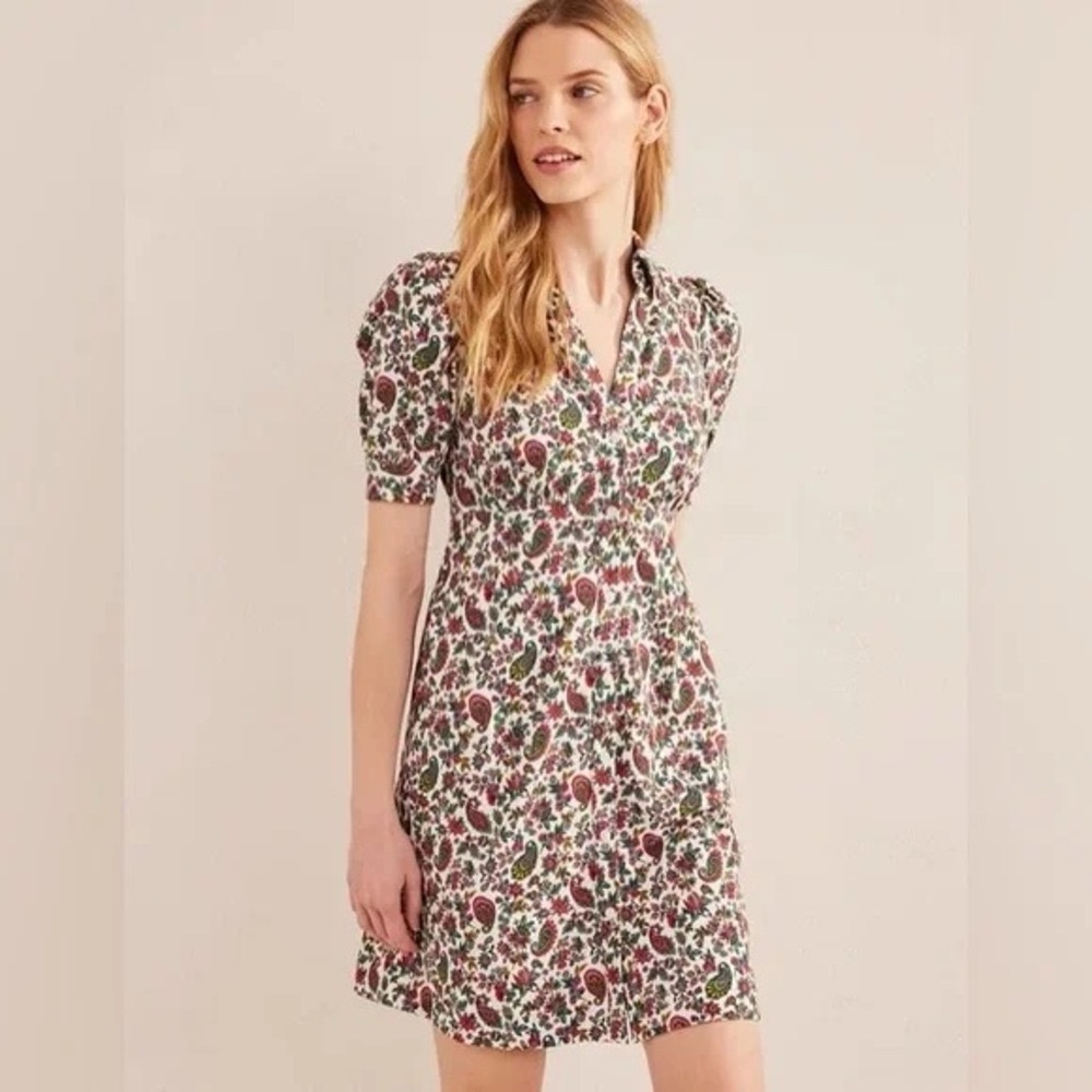 Boden Floral Short Sleeve V-Neck Dress - Pink & Green